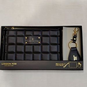 New wristlet & key fob